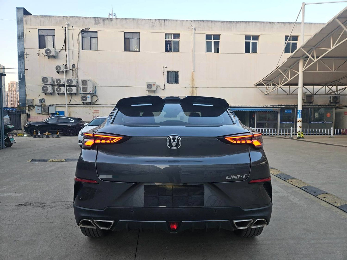 长安 2020款 UNI-T 1.5T 尊贵型 自动挡