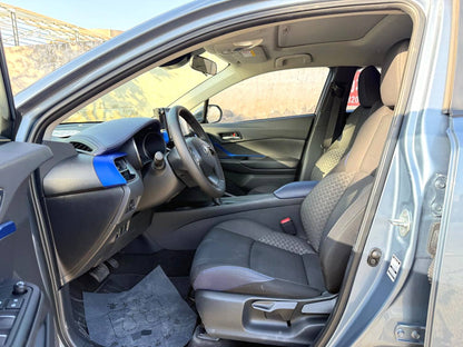 丰田 2021款 C-HR 2.0 无级 舒适版 自动挡