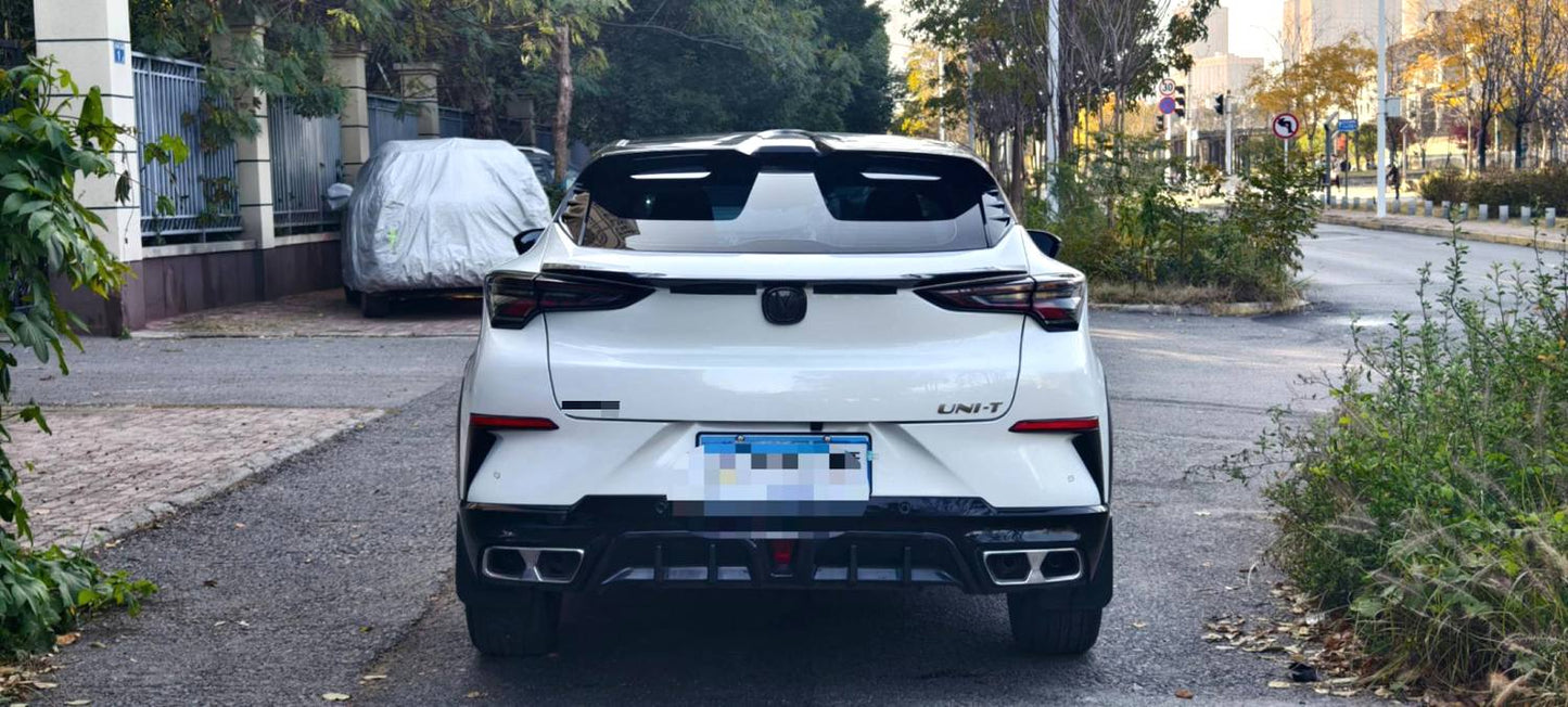 长安 2023款 UNI-T 1.5T 尊贵型 自动挡