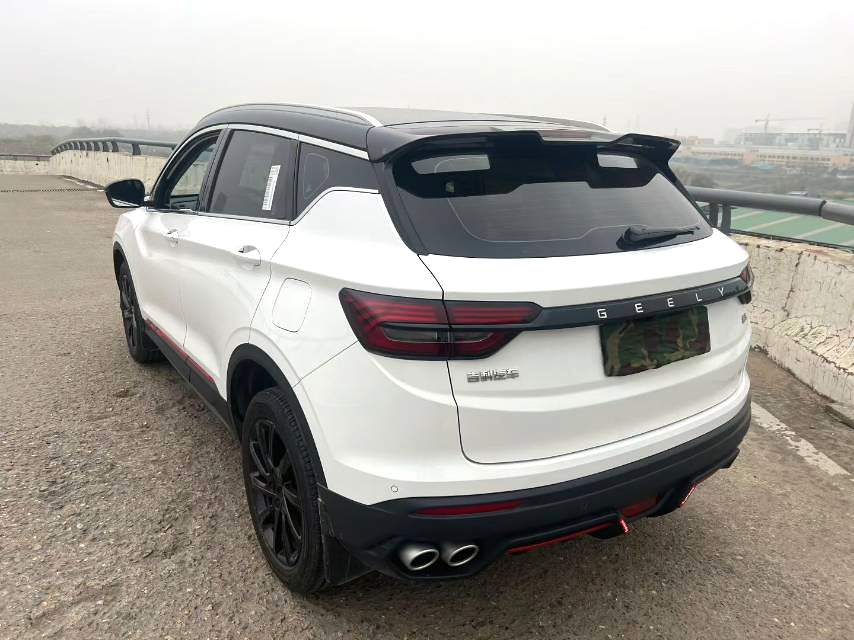 吉利2023款缤越1.5T钻石版自动挡